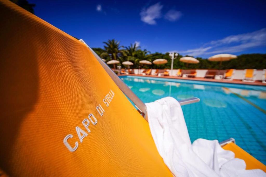 Hotel Capo Di Stella Каполивери Экстерьер фото