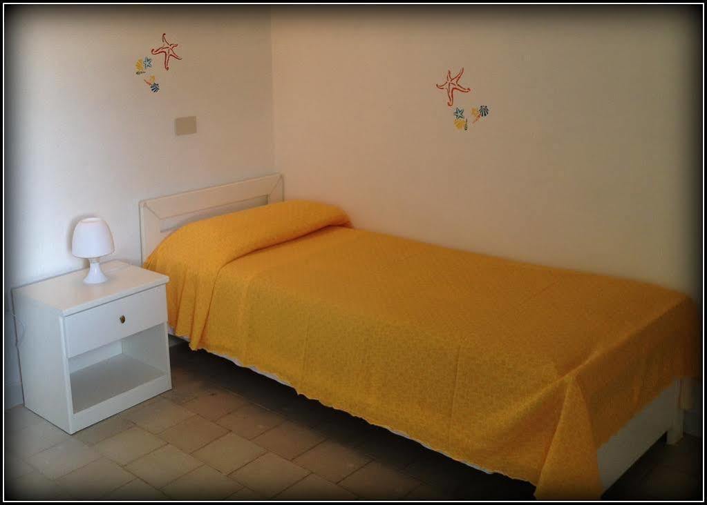 Hotel Capo Di Stella Каполивери Экстерьер фото